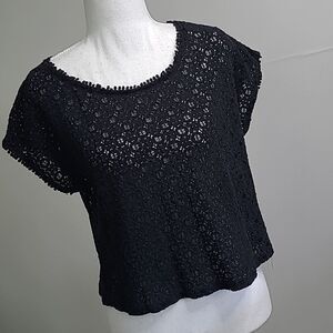 Pinky sz L black cropped lace pullover top